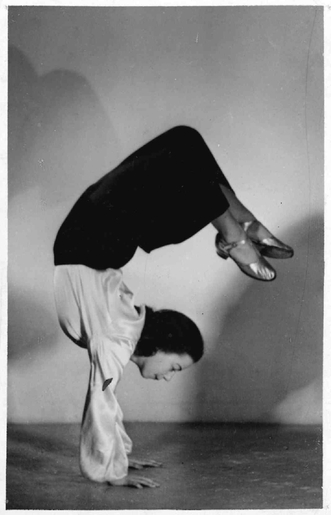 Hannah Kroner doing a handstand, 1939